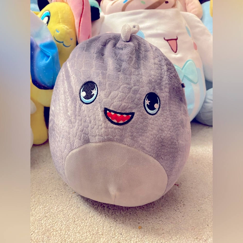 Mystery scented Squishmallow